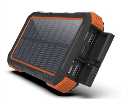 China 4 Banks 20000 Powerbank Fast Output Solar Power Bank 20000mAh Palladium 18W Radio Wireless Charging Outdoor Solar Charger With SOS-light for sale