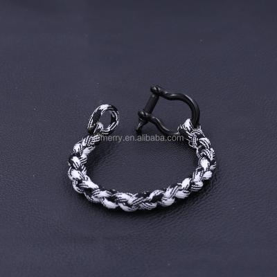 China Classic 550 Paracord Twist Screw D Shape Buckle Clasp Rope Bracelet for sale