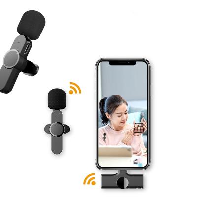 China M21 Handheld Microphone For Use Mini Portable Wireless Live Youtbue Facebook Live Detachable Microphone For Iphone Samsung Xiaomi Huawei for sale