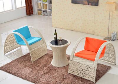 China Fashion PE Rattan Table And Chairs Set Outdoor Pub Furniture , White / Brown for sale