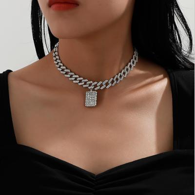 China TRENDY Antique Chain Necklace With Metal Texture Necklace Women Cuban Letter Necklace for sale