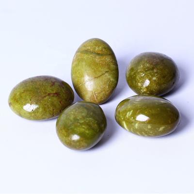 China New Arrival Europe Natural Polished Crystal Healing Stone Green Opal Palm Stones For Decoration for sale