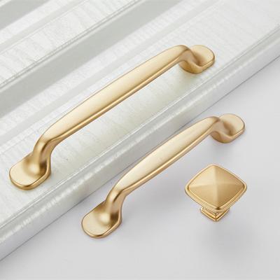 China Modern hot sale made in China European and American simple style black gold cabinet furniture wardrobe drawer handle for sale