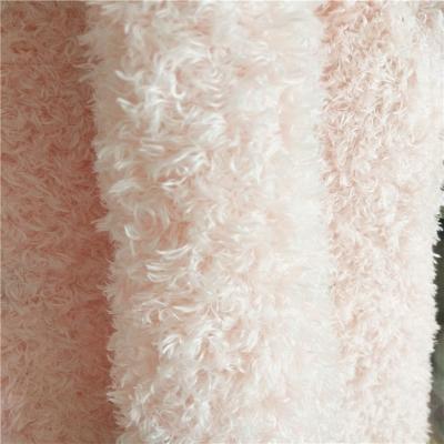 China Teddy Bear Plush Fabric 100% Polyester Tricot for Hometextiles Garments Yarn Dyed Knitted Plain 15-20 Days for sale