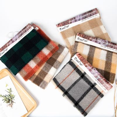 Cina Home Tessile 36F Densità Plaid Jacquard Sherpa tessuto di velluto per giacca e cappotto invernale in vendita