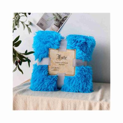 China PORTABLE Minky Funky Soft Mink Throw Faux Fur Blanket Luxury China Manufacturer for sale