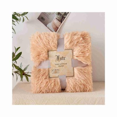 China PORTABLE Hot Selling Super Luxury Queen King Luxury Softs Faux Fur Blanket for sale