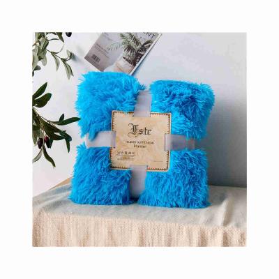 China Custom Made Luxury Fabric PORTABLE Mink Faux Fur Blanket from China Supplier Logo Imitation Bed for sale