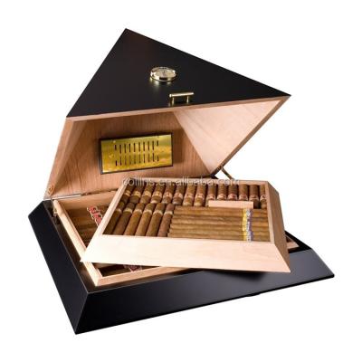 China Custom Made Eco-Friendly Cedar High Glossy Wood Cabinet Handmade Carbon Fiber Cigar Humidor Box for sale