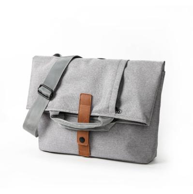 China Fasion Multifunctional Fashion Casual Oxford Laptop Tablet Lightweight Cross - Body Male Messenger Shoulder Bag for sale