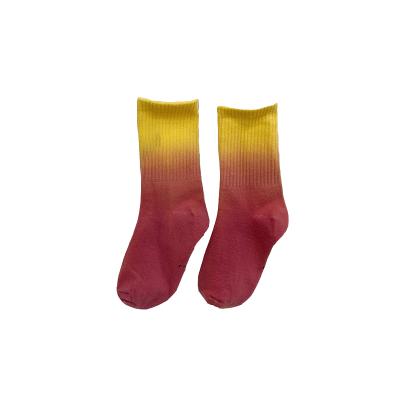 China Amazon QUICK DRY success thongs tie dye socks multi colors baby thongs outdoor sports wear wholesale for sale