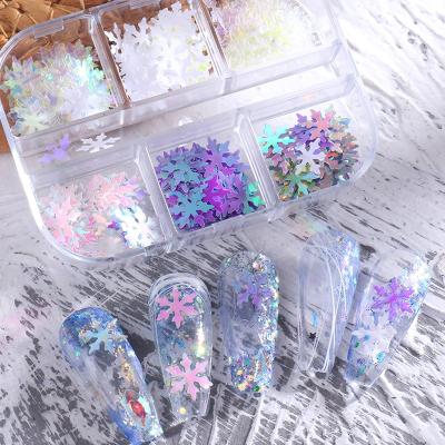 China Easy Apply 3D Maple Leaf Nail Art Sequin Christmas Snowflake Autumn Holographic Leaf Nail Decorations for sale