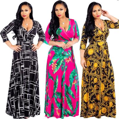 China Wholesale Anti-Static Sexy V-Neckline Plus Size Women's Clothing Maxi Oversized Plus Size Casual Dress for sale