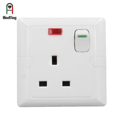 China UK Home Type 1 Gang 3 Pin Single Pole Electrical 13A Wall Switched Socket for sale