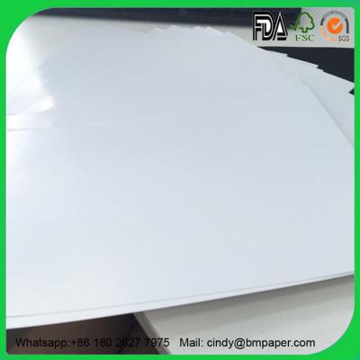 China Manufacturer Direct Sale Price Virgin Pulp 300Gsm C1S C2S Glsooy Matte Art Card Paper Te koop