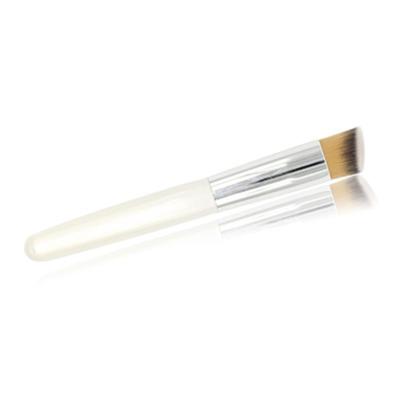 China Angular Blush #220 Simple Makeup Brush Pearl White Handle Brush High Grade Base Wooden Angle Brush for sale