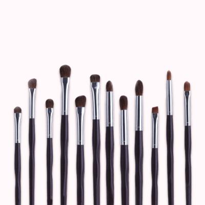 China Angular Blush 12pcs Beauty Tool Professional Portable Customized Cosmetic Makeup Eyebrow Concealer Eyeshadow Pencil Brush Set For Girl for sale