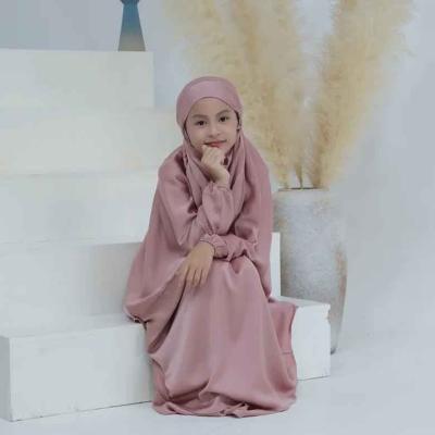 China Newest Kids Polyester Abayas Girls Muslim Muslim Arab Hijab Khimar Jilbab Khimar Dress Jilbab Abaya and Skirt Abaya Set for sale