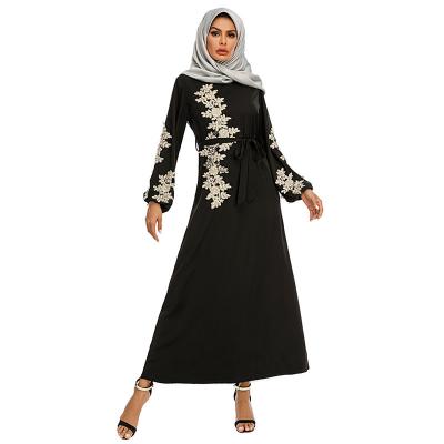 China Polyester Fashionable Long Robe Muslim Jubah Daily Women Designs Dubai Black Abaya for sale