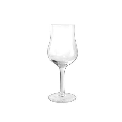 China Highly transparent hand-blown champagne glass lead-free crystal glass can be customized for sale