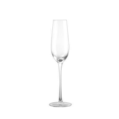 China Highly transparent hand-blown champagne glass lead-free crystal glass can be customized for sale