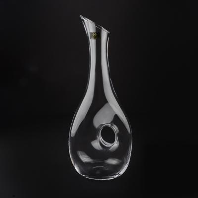 China samyo clear workmanship crystal decanter with hole slope mouth wine decanter for sale