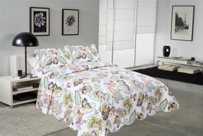 China Big Cockscomb Flower Quilted Bed Covers , Full Size Bed Quilt Sets With ISO9001 Certification for sale