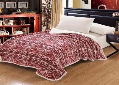 China 130x170cm 150x200cm Coral Colored Throw Blanket , Burgundy Coral Plush Blanket for sale