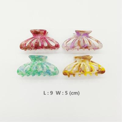 China 95%/Steel5% Korean Style Cavity Flower Acrylic Hair Clips Accessories Acetate Colorful Acrylic Hair Claw Clips For Women for sale