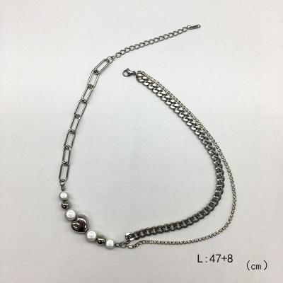 China Cute new design half pearl chain and silver plated half diamante chain and flat restriction chain necklace for women for sale