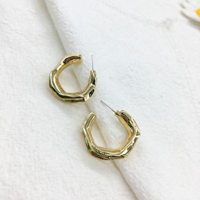 China FASHIONABLE Exquisite Geometry Circle Earring Gold Irregular Earrings For Women Gold Plated Jewelry 2021 for sale