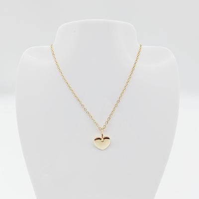 China To Make Girl Beautiful New Fashionable Necklace 18k Gold Heart Pendant Textured Chain Necklace For Girls for sale