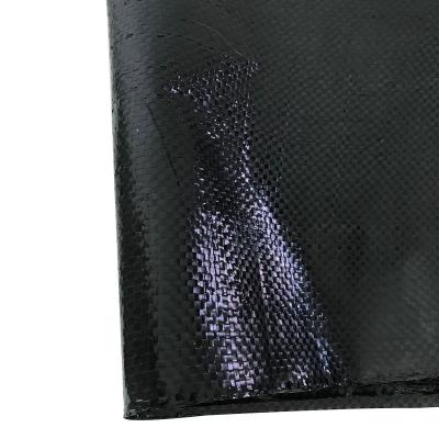 China Anti-Uv Weed Barrier Landscape Fabric PP PE Woven Agricultural Woven Control Weed  Mat Weed barrier-001 for sale