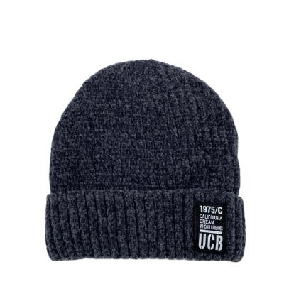 China COMMON Winter Solid Color Warm Wholesale Fleece Striping Beanie Hats Winter Cuffed Knitted Cap With Patch For Men for sale