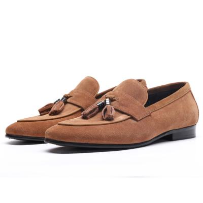 China Breathable Cowhide Suede Leather Tassel Moccasin Gommino Slip On Loafers Shoes for sale