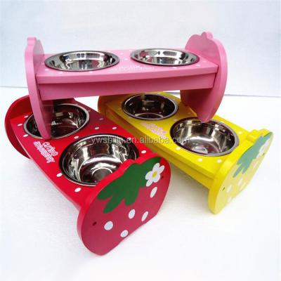 China Sustainable New Design Wooden Dish Rack For Dog , Wooden Pet Dishes Roll for sale