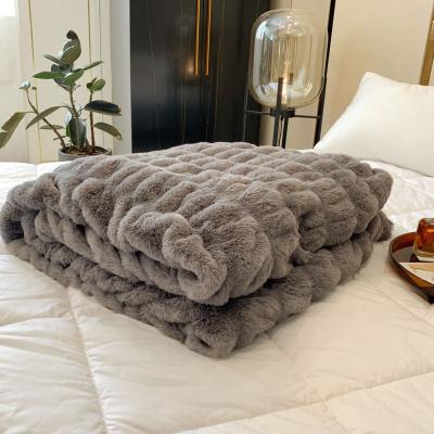 China 100% Polyester Rabbit Hair Autumn/Winter Blanket Lunch Blanket Lightweight Luxury Extra Thick Office Blanket Anti-static Polyester Rabbit Hair for sale