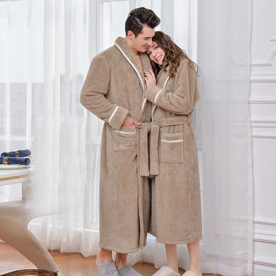 China New Autumn/Winter New Nightgown Hotel Flannel Bathrobe Warm Crystal Velvet Thermal Standing Warm Crystal Trim Flannel Bathrobe for sale