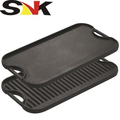 China General use for high quality gas BBQ and induction cooker cast iron grill plate 2 in 1 one time mold custom with two handles for sale