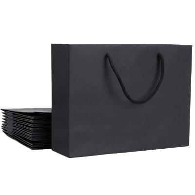 China All-black Luxury Recoverable Horizontal Bags Sac De Courses Clothing Packaging Bag with Black Handle for sale