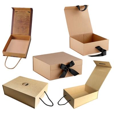 中国 Custom Color Luxury Gift Folding Box Rigid Fancy Gift Box for Jewelry Accessory Storage Retail Box with Ribbon or Hand 販売のため