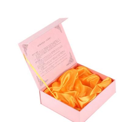 China Recycled Materials Fashion Packaging Custom Printed Cardboard for sale