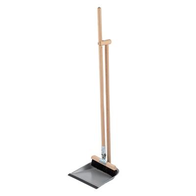 China Mopanda Eco-Friendly FSC Certified Beech Wood Horse Hair Broom Head Adjustable Dustpan and Broom Set for sale