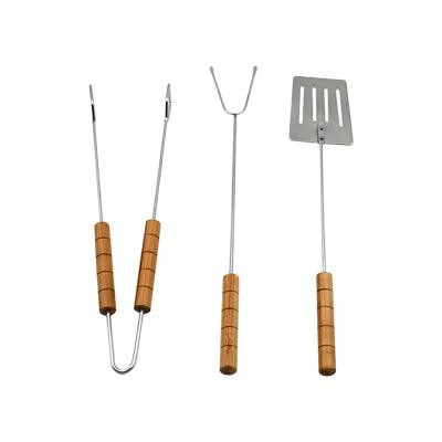 China Easily Cleaned BBQ Grill Tool Kit Spatula Spatula / Stainless Fork / Tongs BBQ Accessories Set for sale