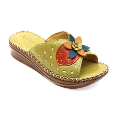 China Cushioning Flower Flats Colorful Stitching Women's Shoes Slippers Leather Trim Fashion Cowhide Flip Flops Handmade Ladies Slippers Wholesale for sale