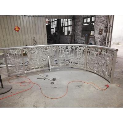 China Modern Wholesale High Quality Design Aluminum Stair Railing Baluster For Balcony for sale