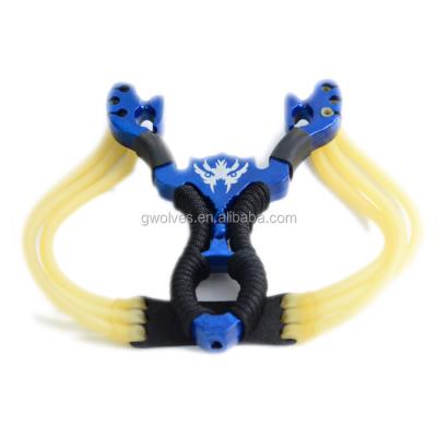 China Outdoor Hunting Metal Slingshot with Powerful Shooting Ability and Metal Material for sale