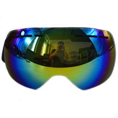 China Custom Outdoor Sport Sonnenbrille 30-Tage Garantie für Doppelschicht-Anti-Dasche-Glas zu verkaufen