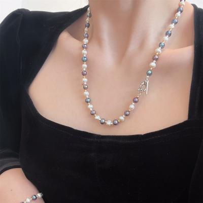 China Autumn Contrast Color Black White Fresh Pearl S925 Silver High Quality Full Sense Of Personality Fashion Necklace for sale