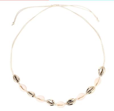 China Wholesale Casual/Sporting Natural Material Shell Necklace Handmade Chain Knitting Necklace for sale